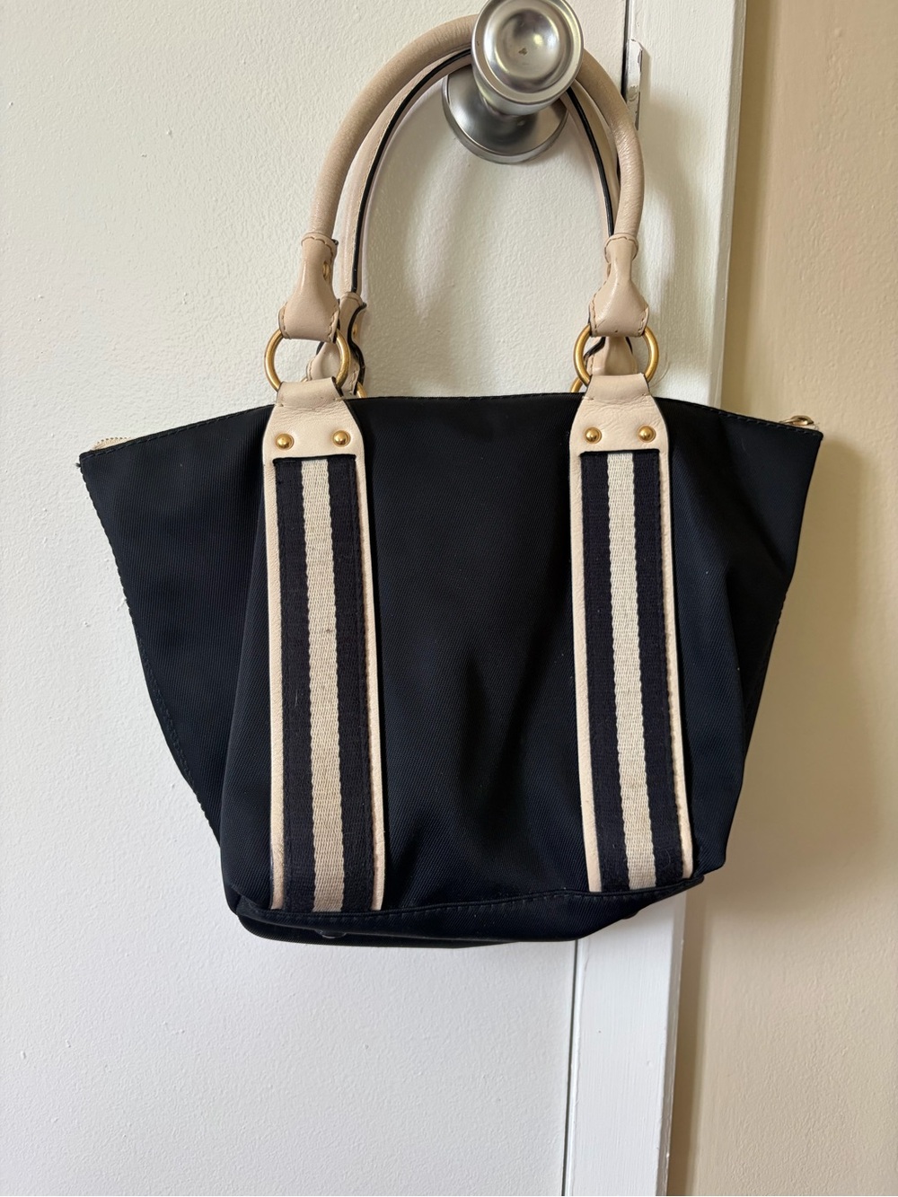 Michael Kors Navy Montauk Tote - Picture 2 of 10